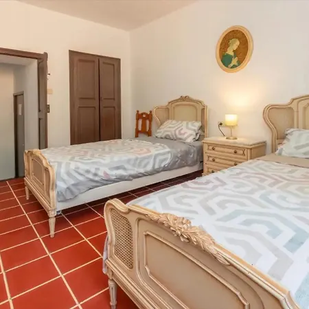 Masia Garriga, Casa Pelegri Χιρόνα